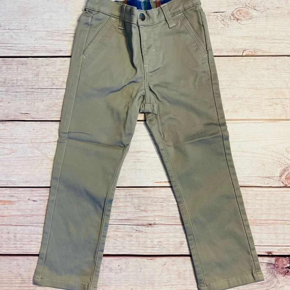 📌🆕 Gymboree • Chino • Pants